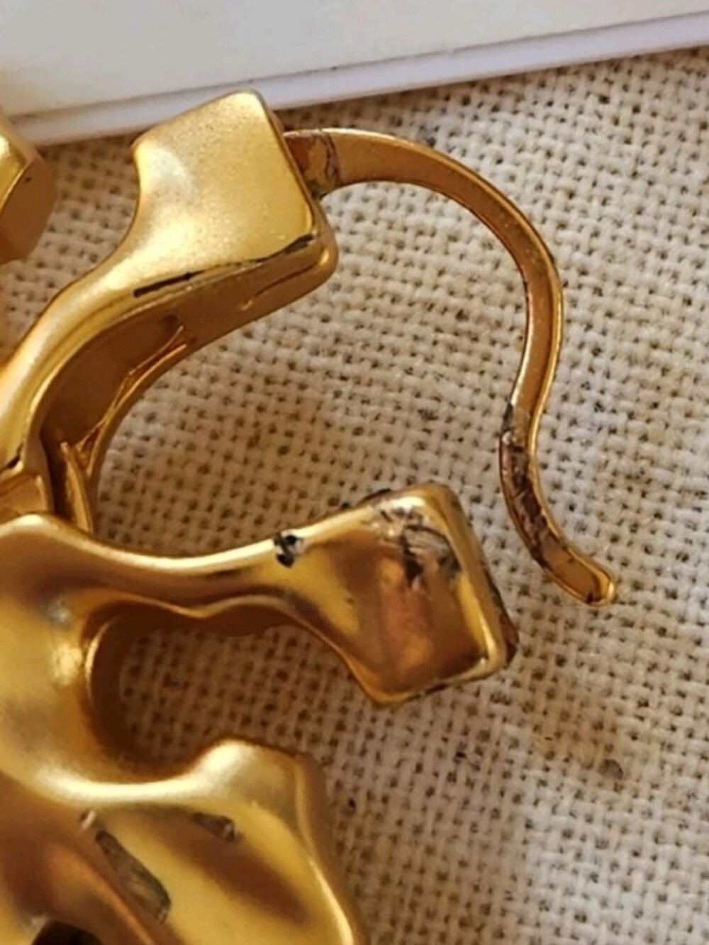 Tory Burch Roxanne Hidden Logo Earrings - Picture 6 of 8